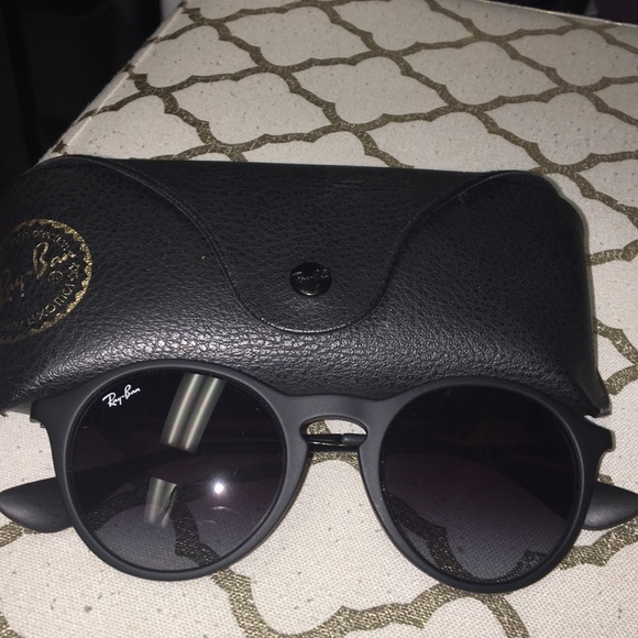 Ray-Ban Accessories - Black round ray bans